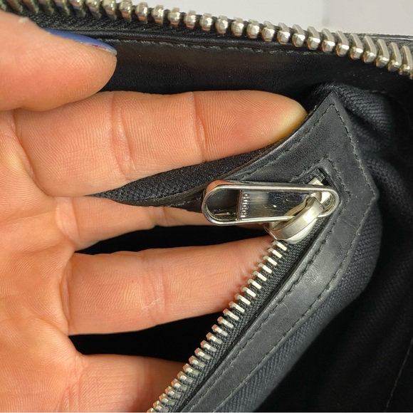 🔥Auth Gucci Supreme Shoulder Crossbody Bag GG PVC Leather - Picture 12 of 16